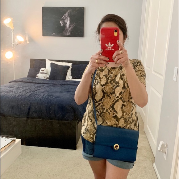 Louis Vuitton Pochette Arche Epi Blue - Picture 10 of 10